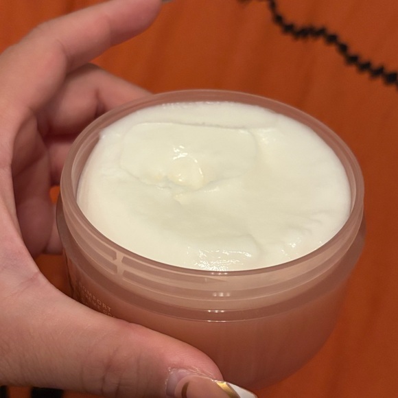 NWT Rare Beauty Find Comfort Bouncy Body Cream - Picture 11 of 11